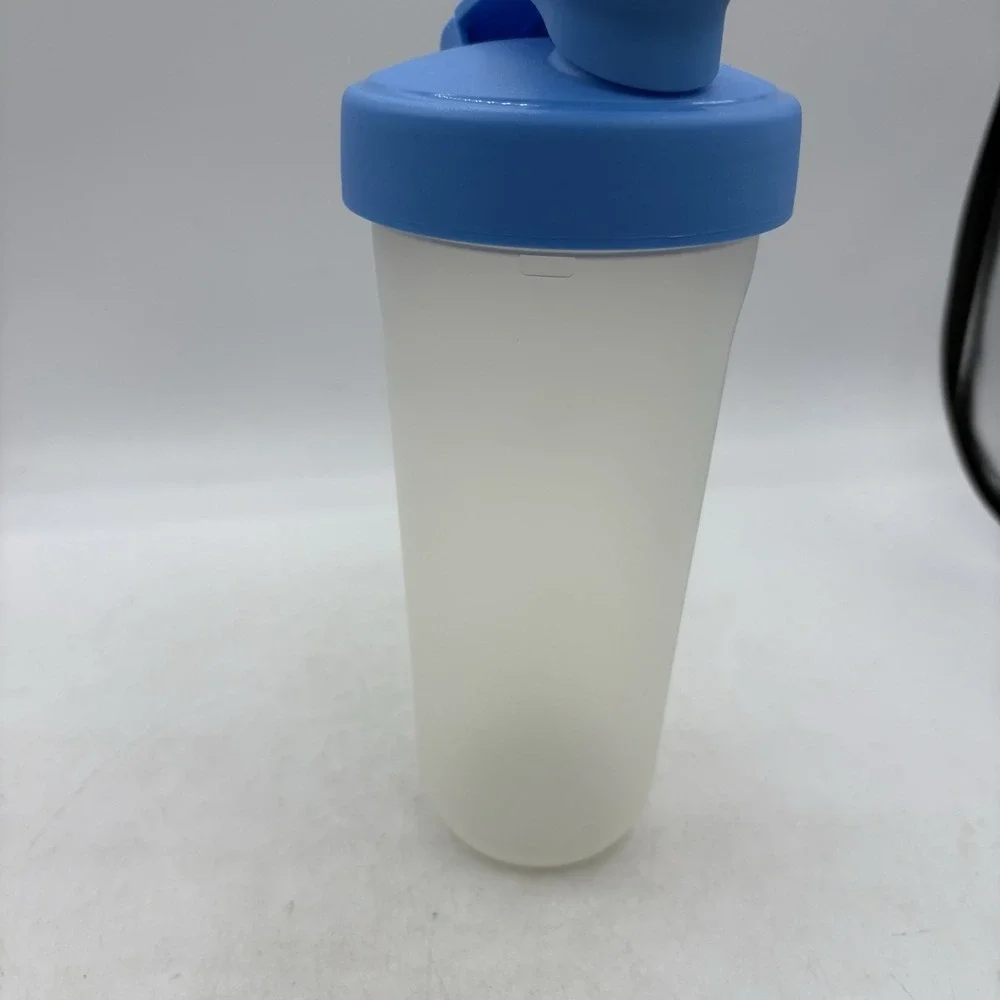 Tupperware Bottle Container Quick Shake 23 oz Clear Blue Lid Purple Insert 3 Pc